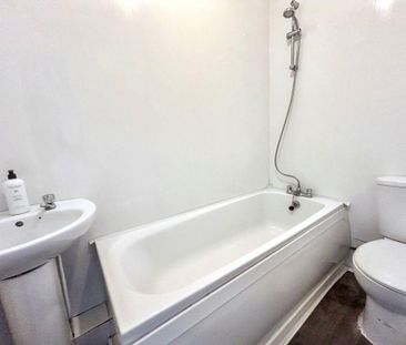 2 bed ground floor flat to rent in NE24 - Photo 1