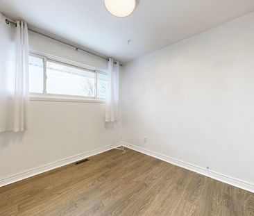 For Lease - 147 Grandview Street, Oshawa, Ontario - Photo 6