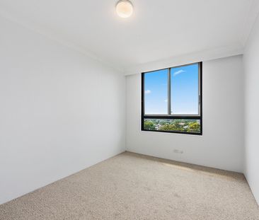36/29-31 Paul St, Bondi Junction NSW 2022 - Apartment For Rent | Do... - Photo 6