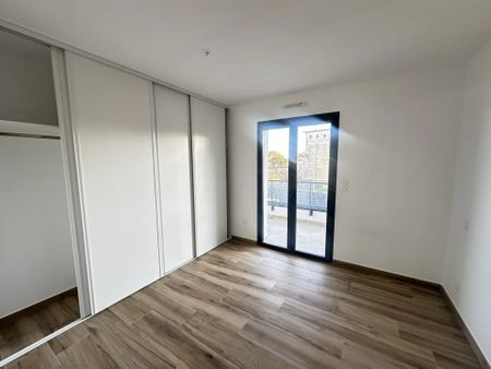 Location Appartement 3 pièces 71m² BIGUGLIA 20620 - Photo 4