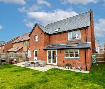 4 bedroom detached house to rent - Photo 3