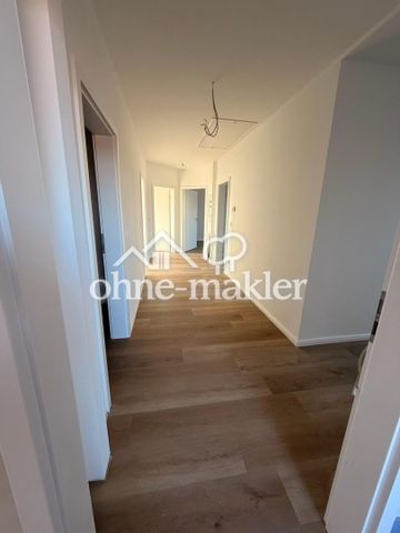 Neubau-Dachgeschoss im schönen Altbau: 4-Zimmer mit Balkon - Photo 4
