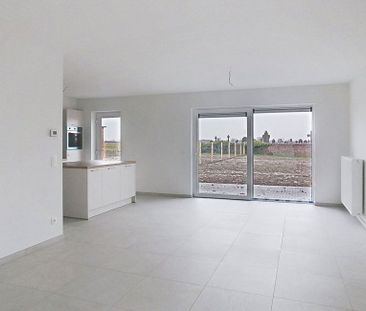 Woning te huur in Estaimpuis voor € 1.100 met 3 slaapkamers - Foto 1