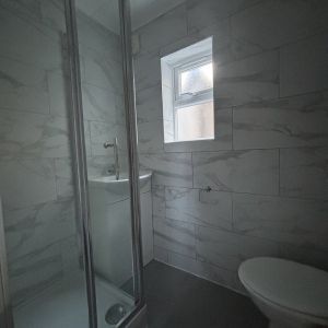 1 Bed Flat, High Road, NW10 - Photo 3