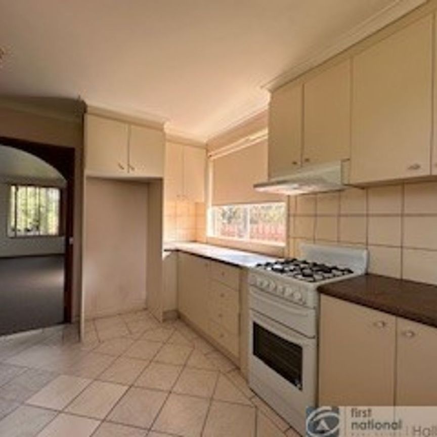 61 Tiverton Drive, Mulgrave - Photo 1