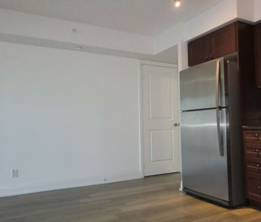 For Lease - 372 Highway 7 Avenue Unit# #801, Richmond Hill, Ontario - Photo 5