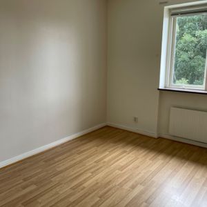 Hantverkaregatan 8 F - Foto 2