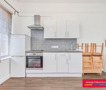 Studio to rent - Photo 6