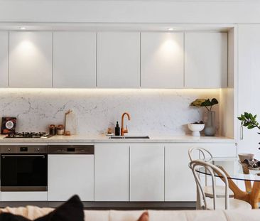 Brand New Apartment in the Heart of the CBD! - Photo 5