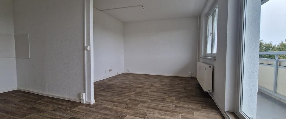 Großzügige Wohnung mit praktischem Durchgangszimmer – Ideal für Familien oder Homeoffice - Foto 1