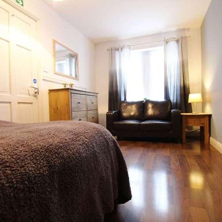 Rockcliffe Close, Church Gresley, DE11 - Photo 4