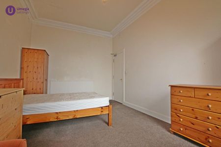 4 bedroom apartment to rent - Photo 3