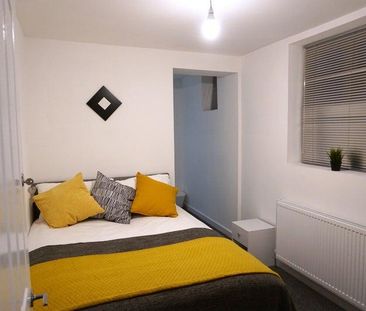 5 bedroom house of multiple occupation to rent - Photo 3