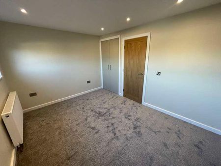 Markenfield Road, Harrogate, North Yorkshire, HG3 - Photo 3