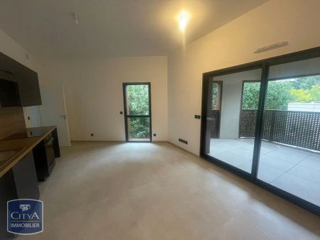 Appartement à louer 2 pièces 40.8m² - Photo 2