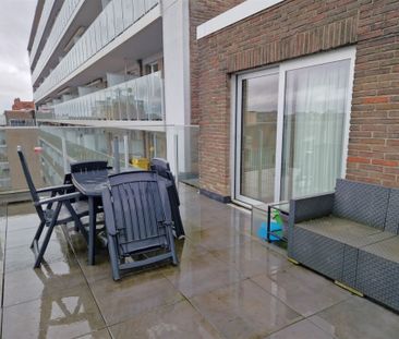 Appartement met 1 slaapkamer en ruim terras - Photo 3