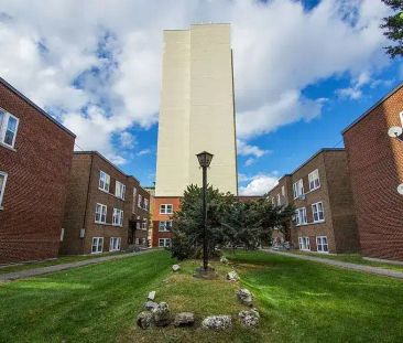 649 Rideau St — 5 - Photo 6