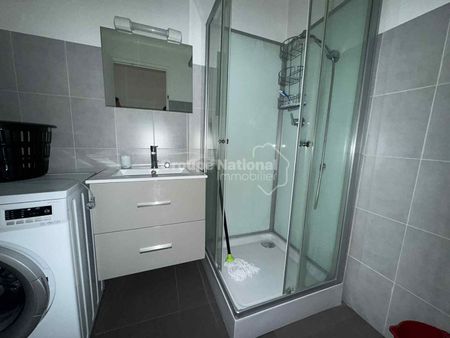 T2 meublé en Centre-ville avec terrasse, - Photo 3