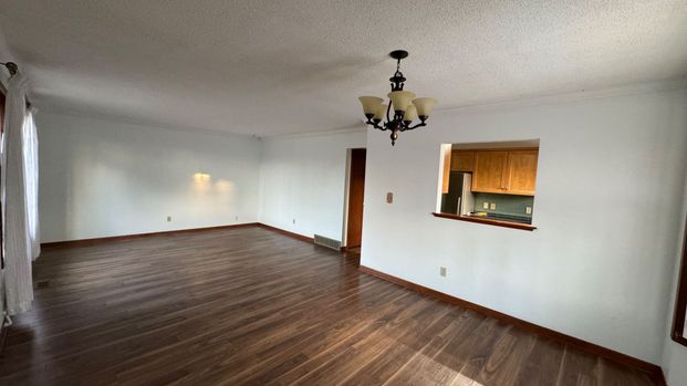 For Lease - 313 Main Street, St. Catharines, Ontario - Photo 1