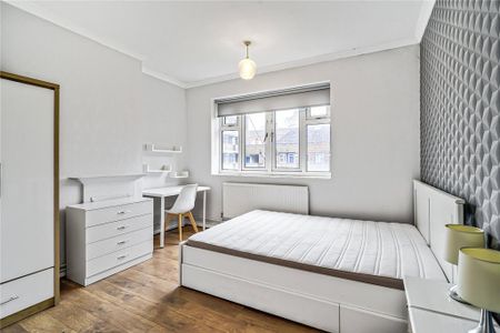 3 bedroom flat to rent - Photo 4