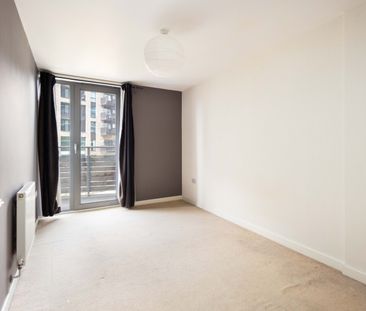 Thomas Frye Court, E15 - Photo 4