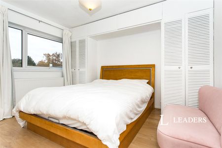 3 bedroom house to rent Shirley Close, Milton, Cambridge, Cambridgeshire, CB24 - Photo 2