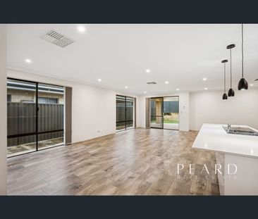 5 Sunstone Boulevard, Treeby, WA 6164 - Photo 2