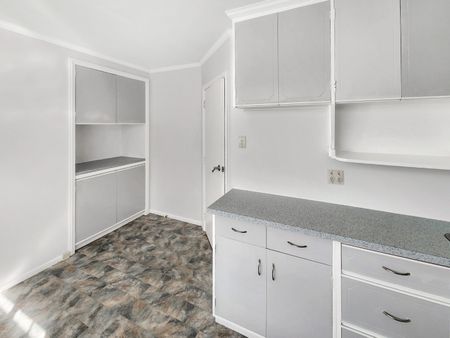 Waterloo Living - Photo 5