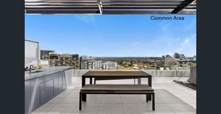 Luxury One Bedroom Residence Nestled In Central Location - Photo 4