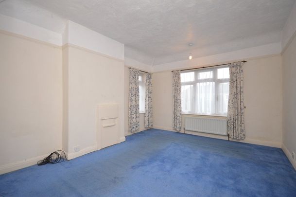 4 bedroom house - Photo 1