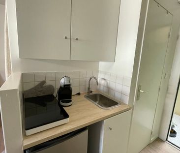 Location Appartement 1 pièce 17m² - Photo 6