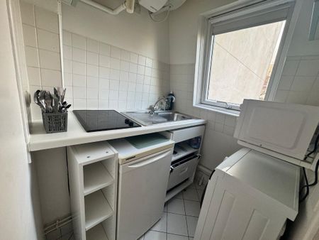 STUDIO A LOUER - PARIS 6EME ARRONDISSEMENT - 24.1 m - 1 100 € - Photo 3