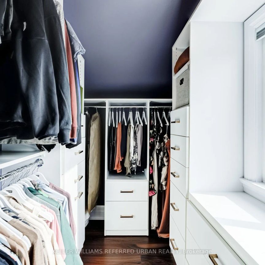 Detached Home For Lease | E9019175 - Photo 1