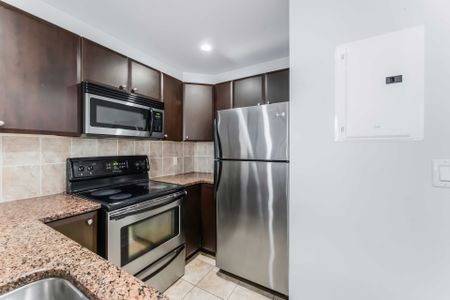 For Lease - 200 Besserer Street Unit# 808, Lower Town - Sandy Hill, Ontario - Photo 5
