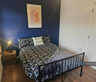 4 bedroom terraced house to rent - Photo 5