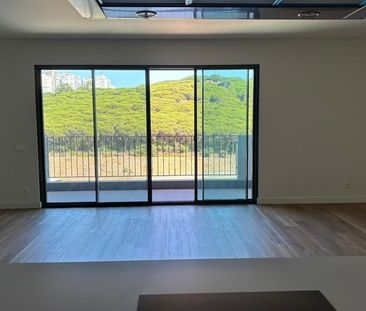 3 room luxury Apartment for rent in Oeiras, Lisbon - Photo 3