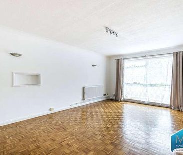 Randall Court, Page Street, London, NW7 - Photo 1