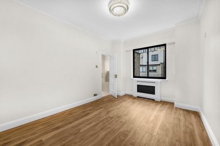 4 bedroom flat to rent - Photo 5