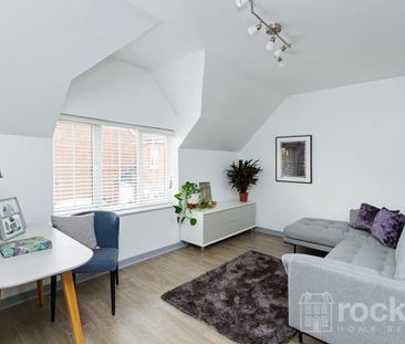 Pioneer Way, Stafford, Staffordshire, ST17 - Photo 2