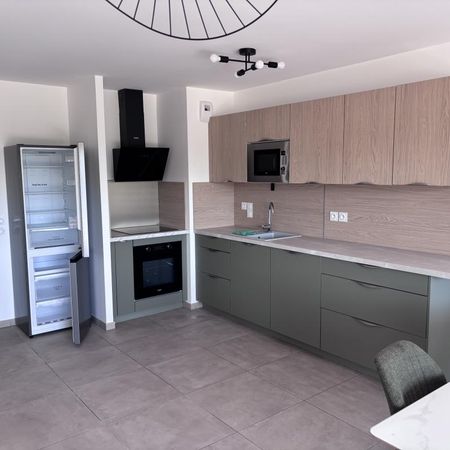 Location Appartement 3 pièces Meublé 64m² BASSENS 73000 - Photo 3