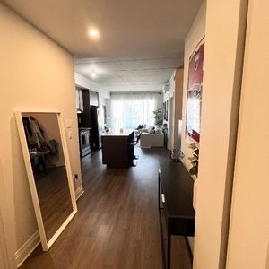 Condo luxueux à louer 3 1/2 Centropolis Laval - Photo 2
