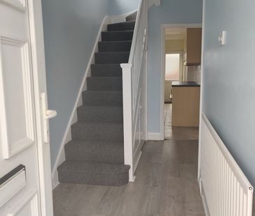 3 Bed Semi-Detached House, Daventry Road, CV3 - Photo 6