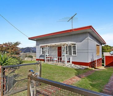 Ideally located - Photo 1