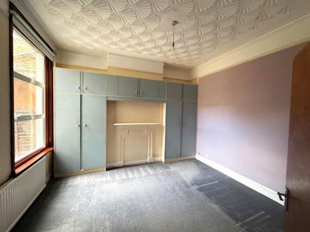 4 bedroom terraced house to rent - Photo 4