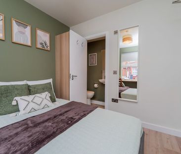 Room in a Shared House, Kensington Road, RG30 - Photo 5