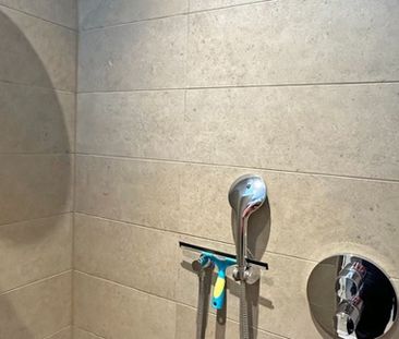 Appartement te huur in 's Gravenwezel voor € 1.095 met 2 slaapkamers - Photo 1