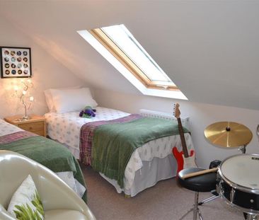 2 bedroom terraced house to rent - Photo 3