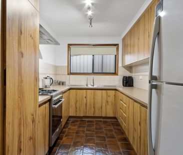 Charming Two-Bedroom Unit - Photo 5