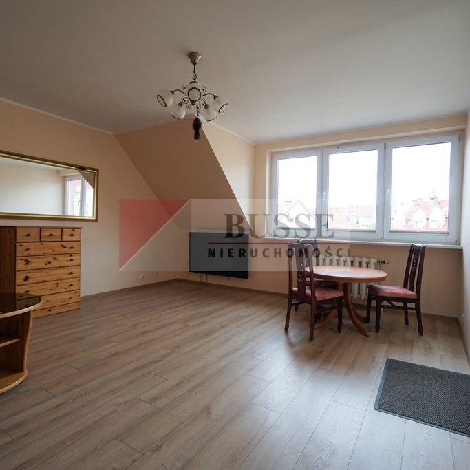 Dwupoziomowe mieszkanie o pow. 92,80, 4-pokoje. - Фото 1