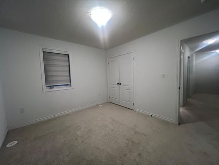 For Lease - 4 Joseph Halbert Place, Caledon, Ontario - Photo 4